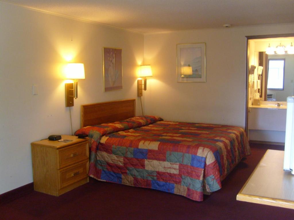 Relax Inn Lancaster Ланкастер Номер фото